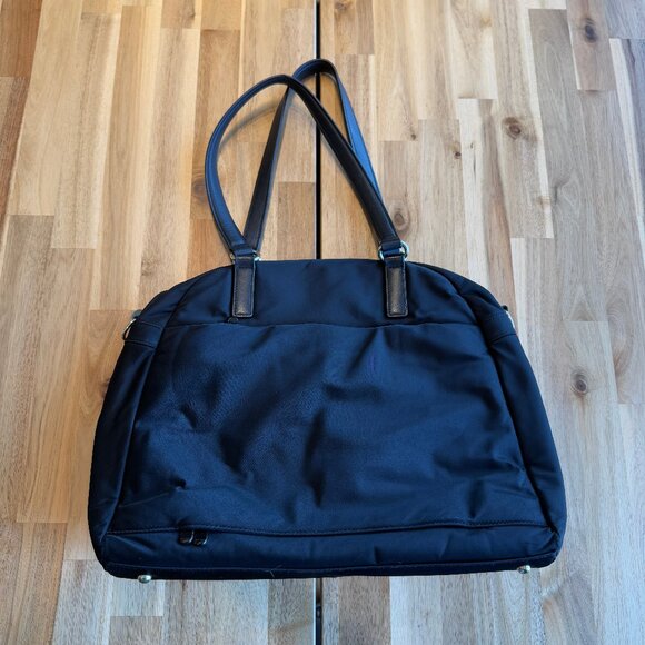 Lo & Sons O.M.G. Travel Bag - Medium - Picture 3 of 10